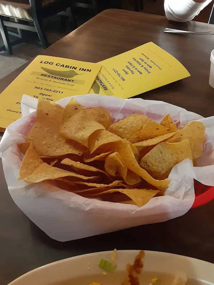 Nachos with Guacamole